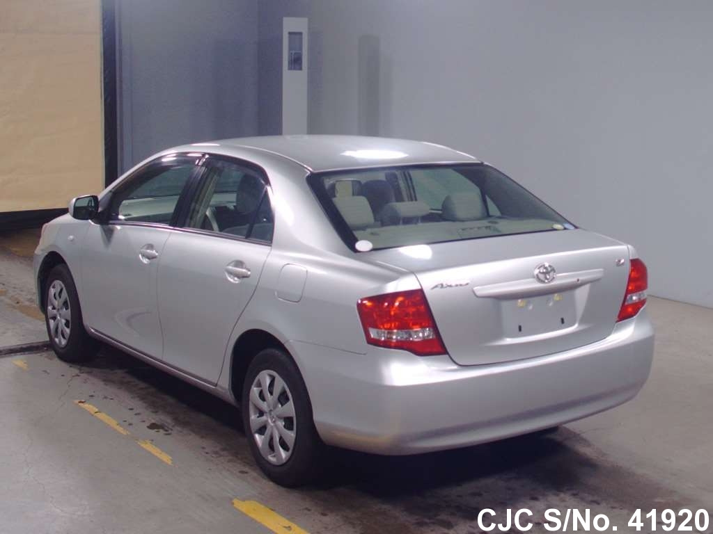 Toyota corolla axio 2010