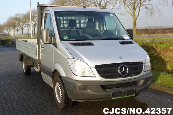 2008 Mercedes Benz / Sprinter Stock No. 42357