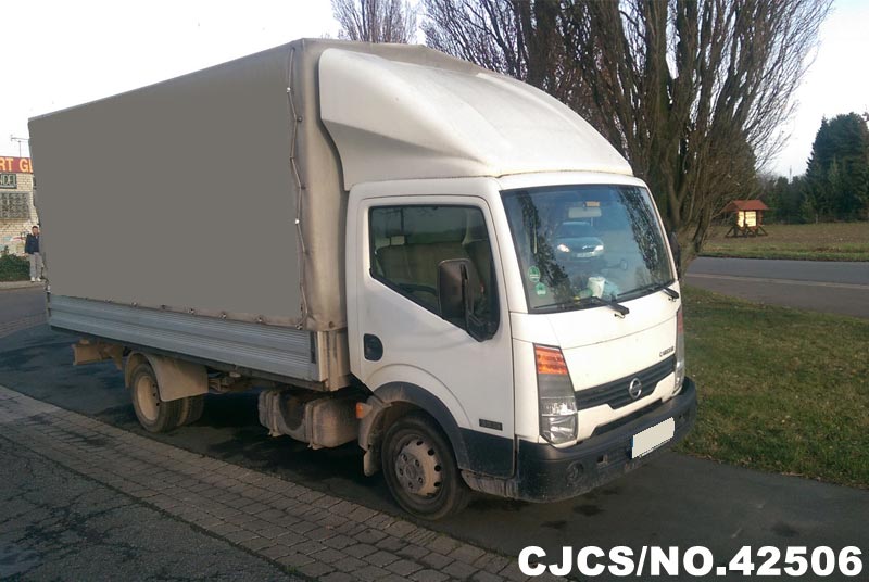 Nissan cabstar 2008