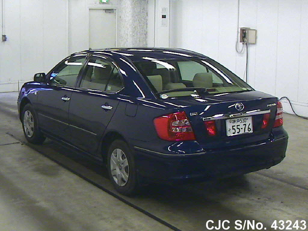 Toyota premio 2005