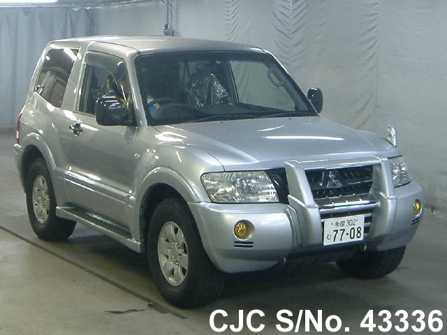 Mitsubishi pajero 2003 года