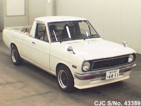 1992 Nissan / Sunny Truck Stock No. 43389