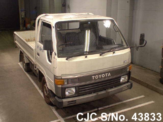 1990 Toyota / Hiace Stock No. 43833