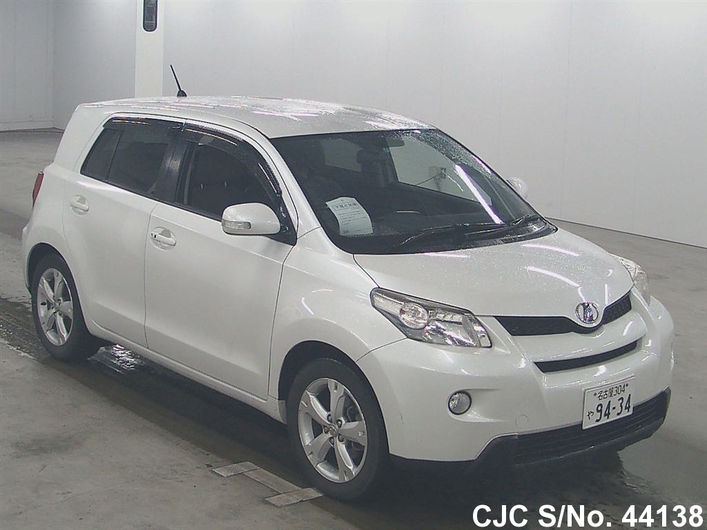 Toyota ist 2007