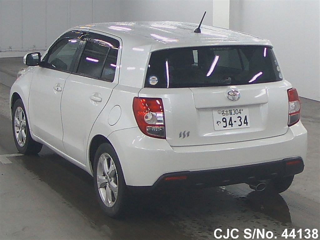 Toyota ist 2007