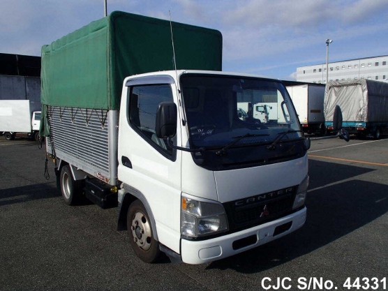 2003 Mitsubishi / Canter Stock No. 44331