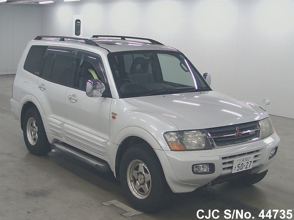 Mitsubishi pajero mini 2001