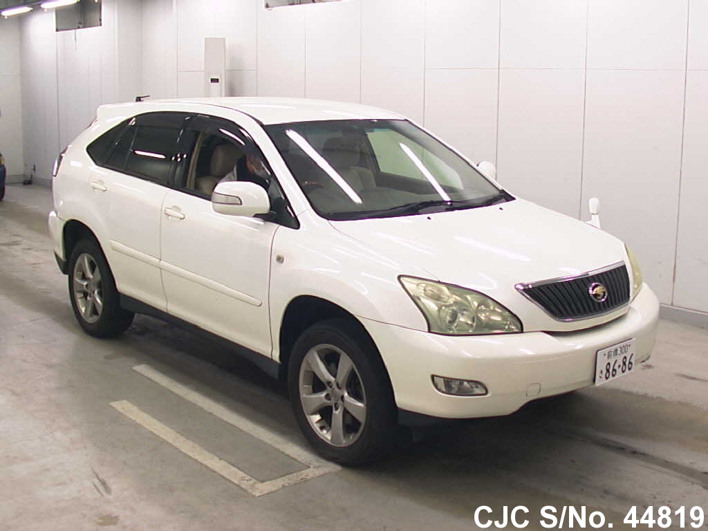 2003 Toyota Harrier Pearl for sale | Stock No. 44819 | Japanese Used ...