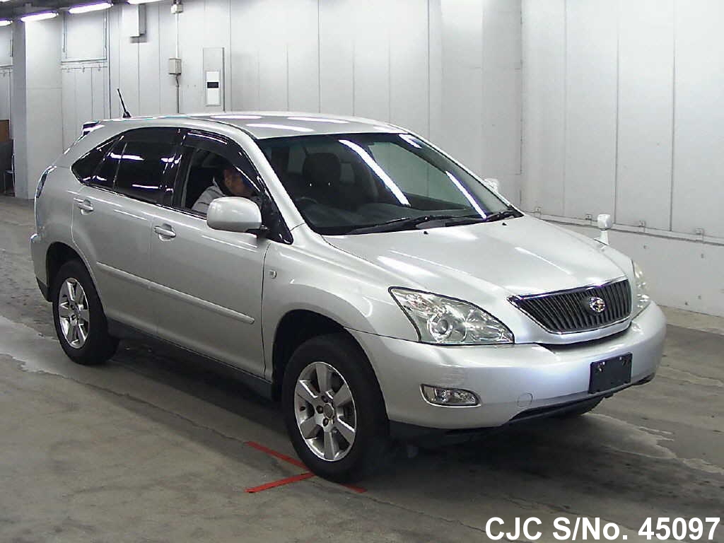 2005 Toyota Harrier Silver for sale | Stock No. 45097 | Japanese Used ...