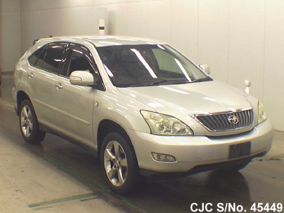 2003 Toyota / Harrier Stock No. 45449