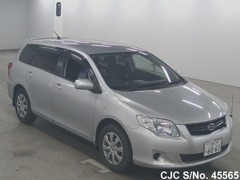 Toyota corolla fielder 2009