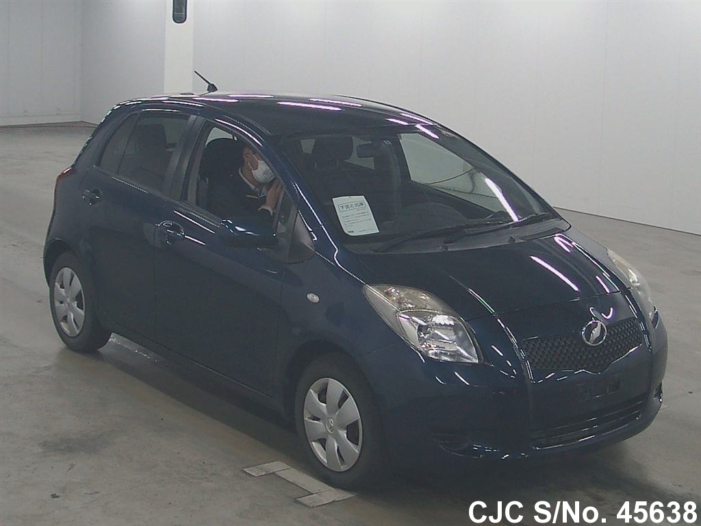 Toyota vitz 2007 года