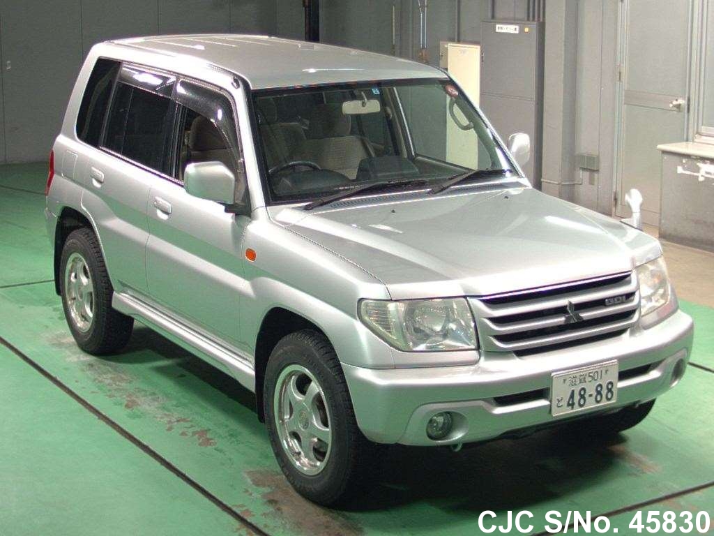 Mitsubishi pajero io обзор