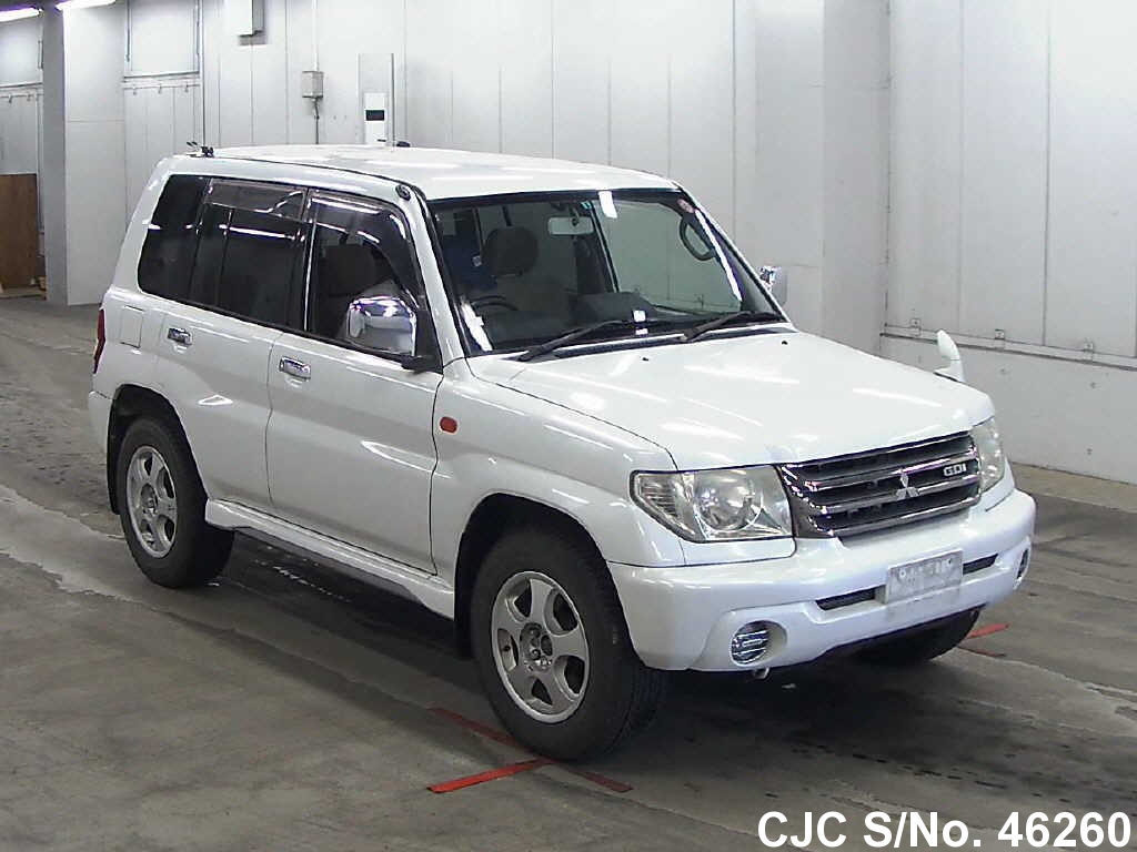 Спойлер mitsubishi pajero io