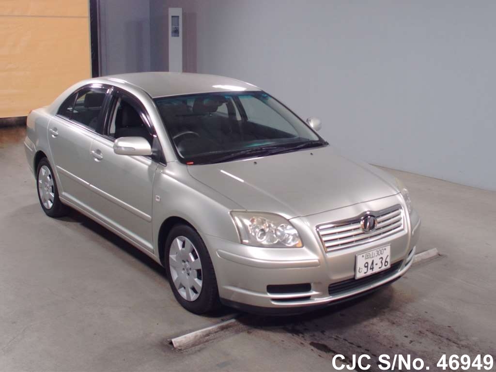 Toyota avensis 2006 год