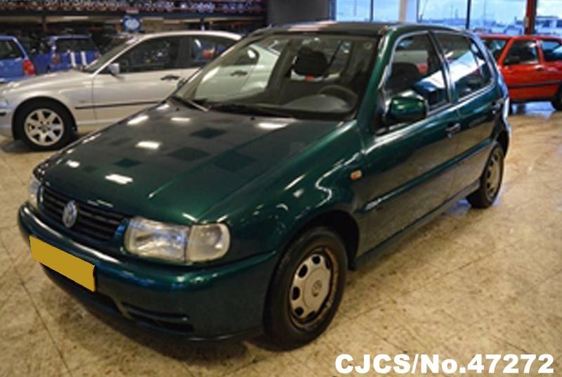 Volkswagen polo green