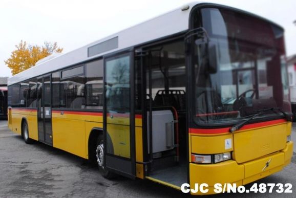 1998 Volvo / B10 Stock No. 48732