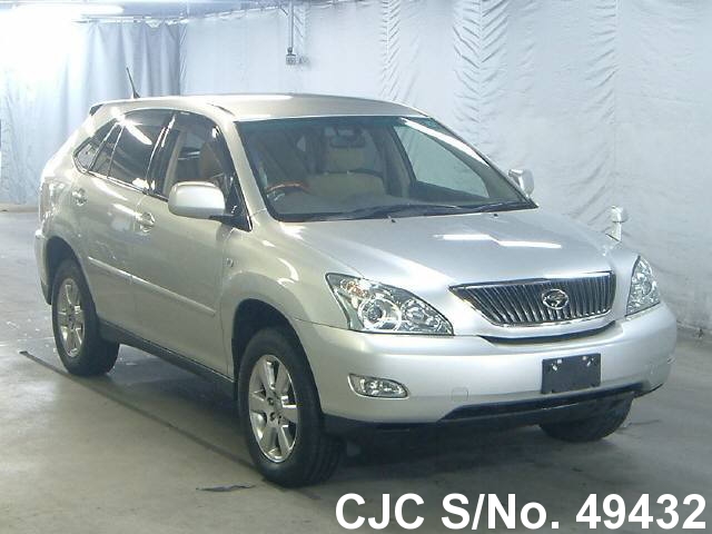 2005 Toyota Harrier Silver for sale | Stock No. 49432 | Japanese Used ...