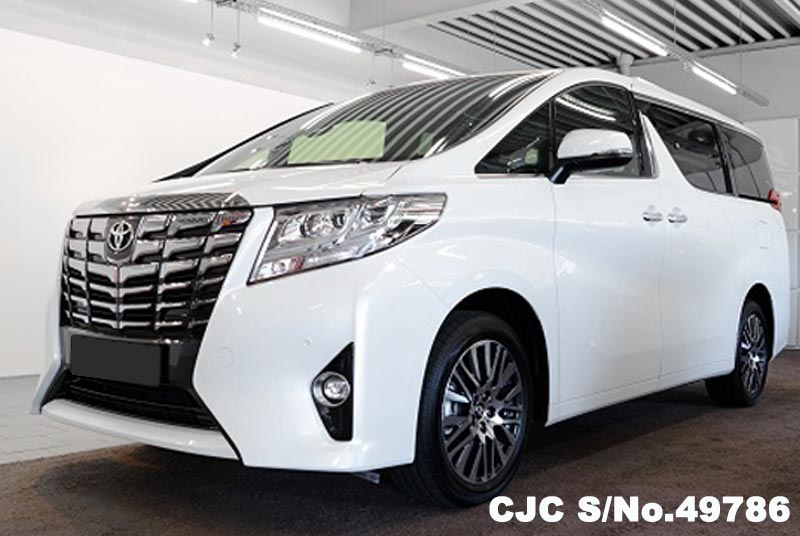 Toyota alphard 2017 года