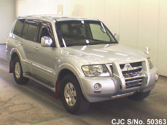 2004 Mitsubishi / Pajero Stock No. 50363