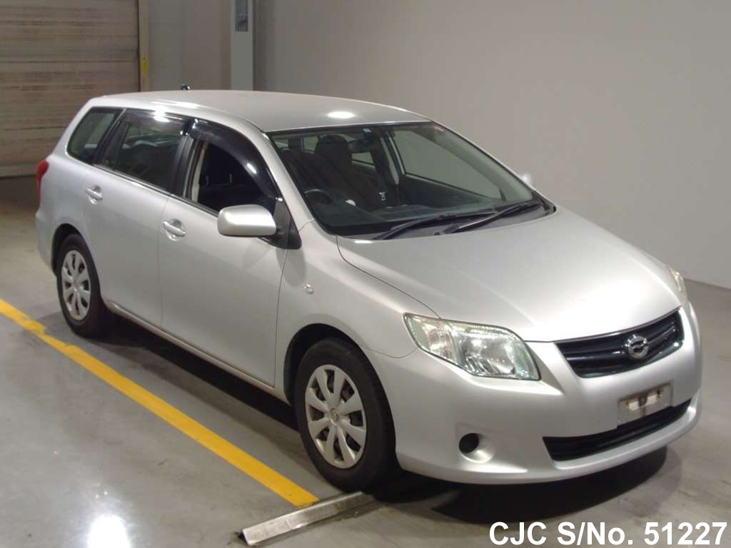 Toyota corolla fielder 2009