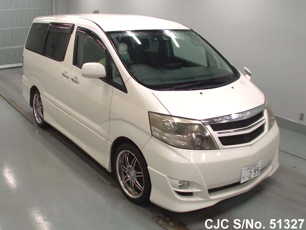 Toyota alphard 2005 года