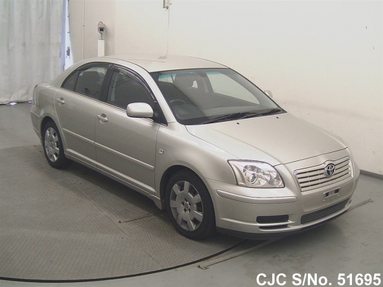 2004 Toyota / Avensis Stock No. 51695