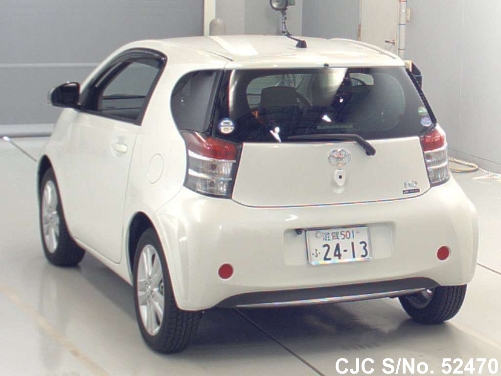 Toyota iq 2015