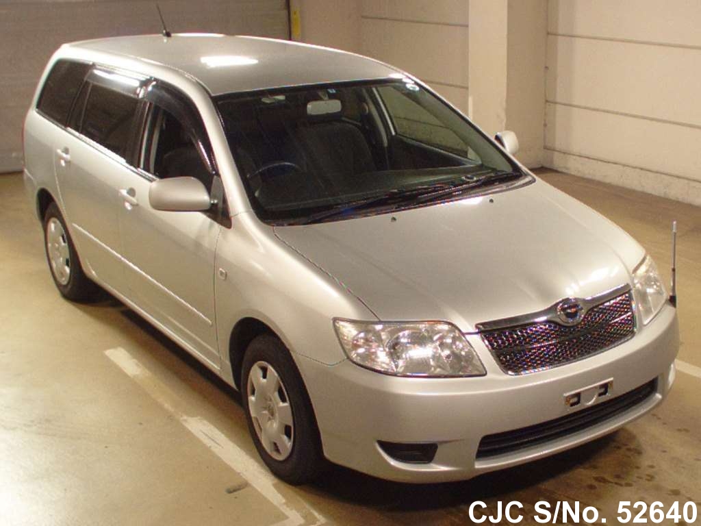 Toyota corolla fielder 2005