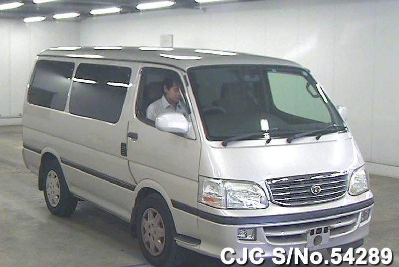 Toyota hiace 2001