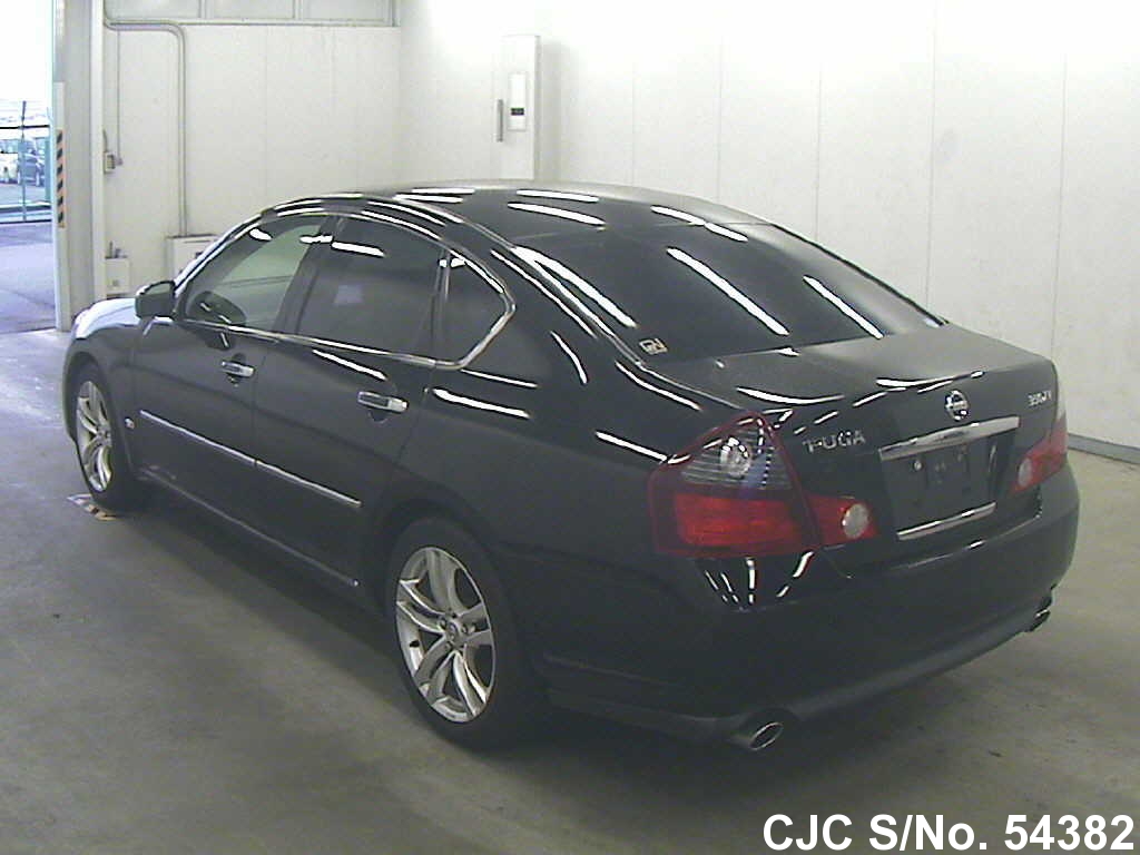 Nissan fuga 2006