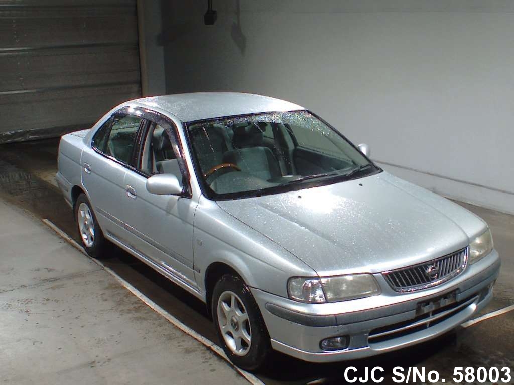 Nissan sunny 2000 год