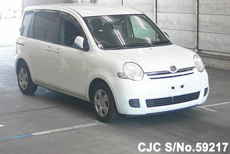 Toyota sienta 2007