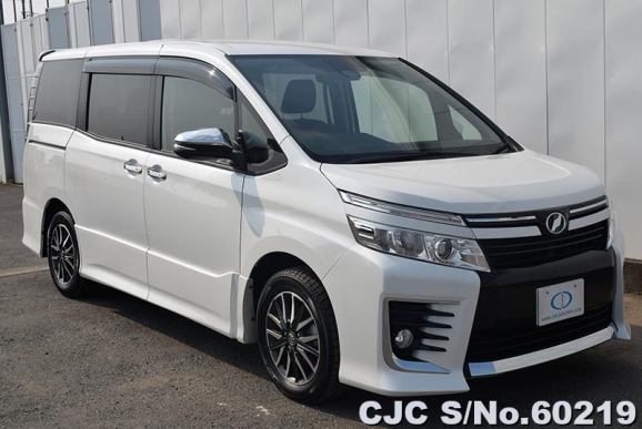 2016 Toyota Voxy Pearl for sale | Stock No. 60219 | Japanese Used Cars ...