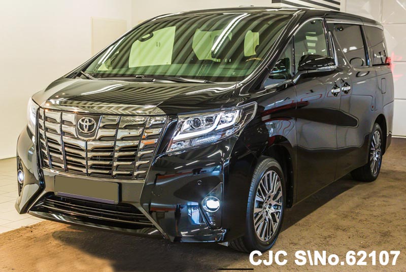 Toyota alphard 2017 года