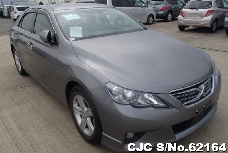 Toyota mark x 2011