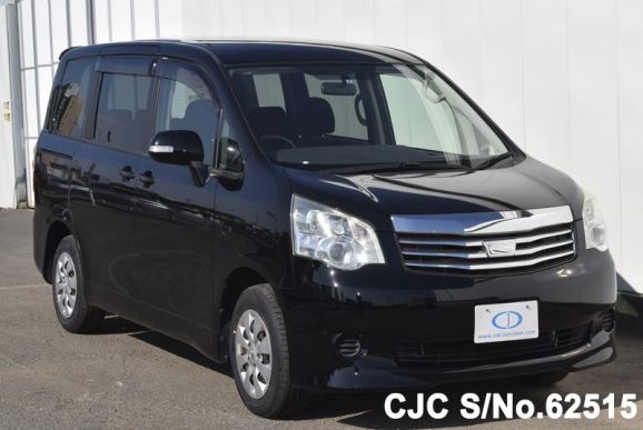 2010 Toyota / Noah Stock No. 62515