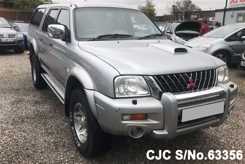 Mitsubishi l200 2002