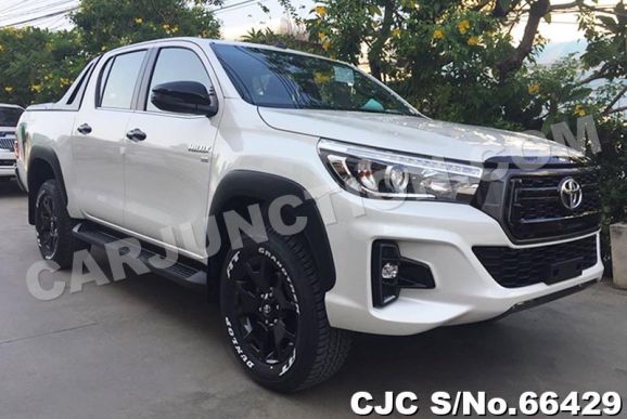 2018 Toyota / Hilux Stock No. 66429