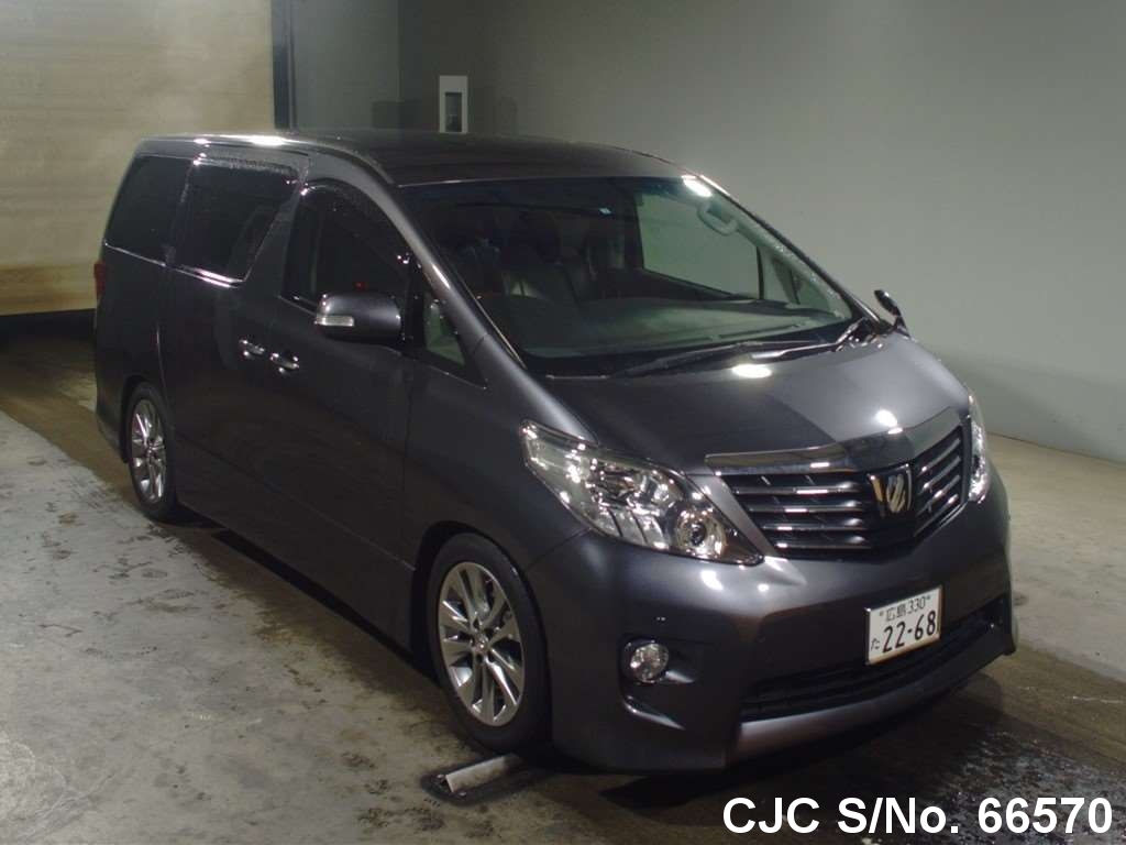 Toyota alphard 2011