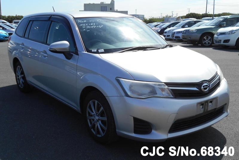 Toyota corolla fielder 2013