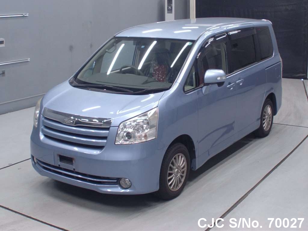 2009 Toyota Noah Blue for sale | Stock No. 70027 | Japanese Used Cars ...