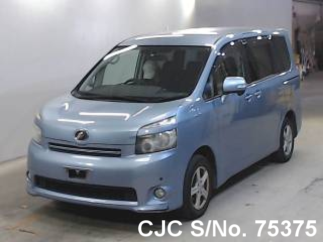 Toyota voxy 2007