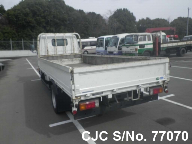 Toyota dyna 2014