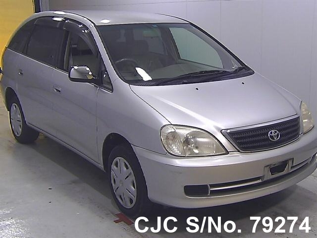 Toyota nadia 2002