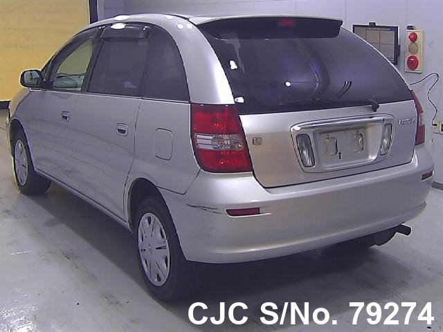 Toyota nadia 2002