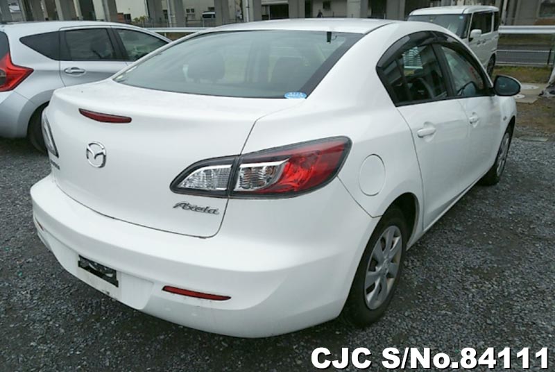 Mazda axela 2012