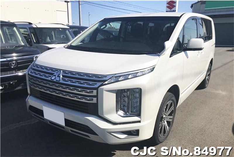 Mitsubishi delica d5 2019