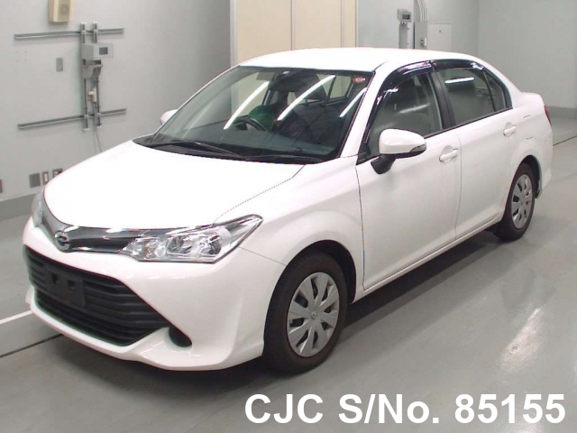 Toyota corolla axio 2016