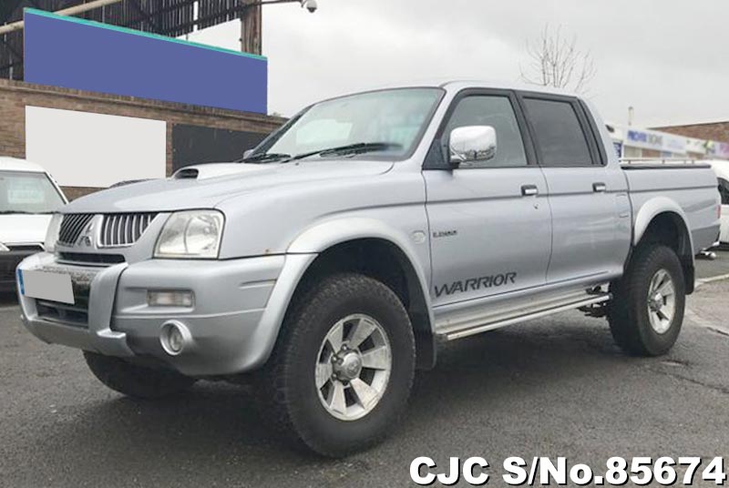 Mitsubishi l200 2005